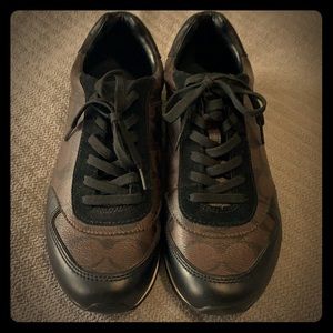 Women’s Coach tennis sneakers size 8.5.